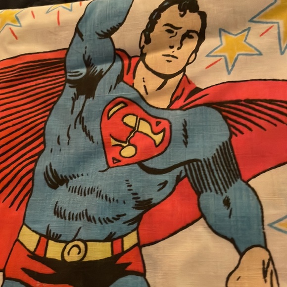 Vintage Wonder Woman DC comics bed sheet - Picture 3 of 5